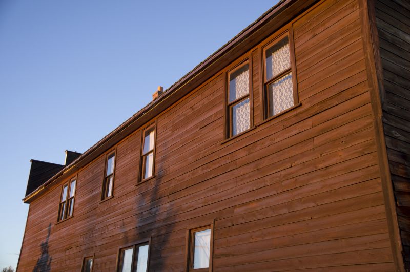 Wood Plank Siding Installation in Putnam County, FL